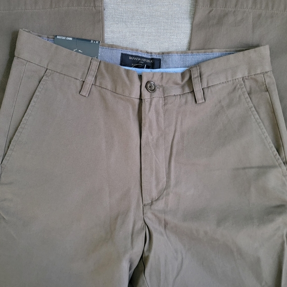 NWT Men's Banana Republic Factory Bootcut Chino Straight Fit Pants Size 31x32 - Picture 5 of 13